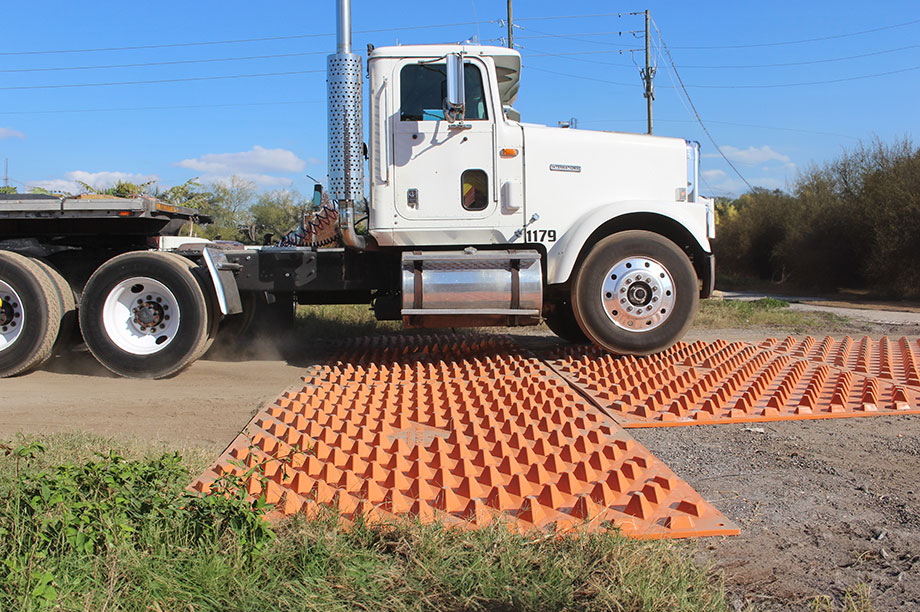 Signature Systems TRACKOUT CONTROL MATS DIAMONDTRACK™