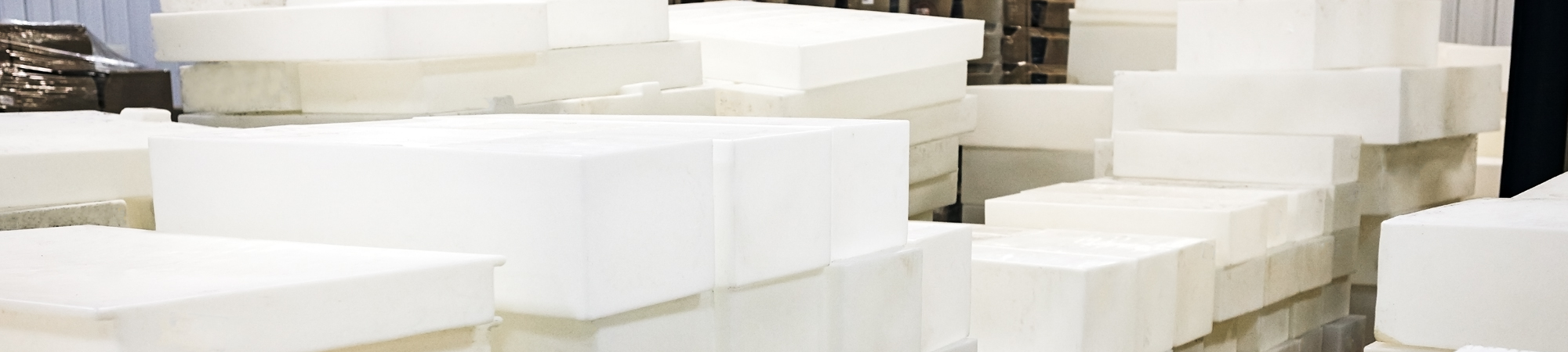 ameri-kart-header Rotational Molded RV Tanks